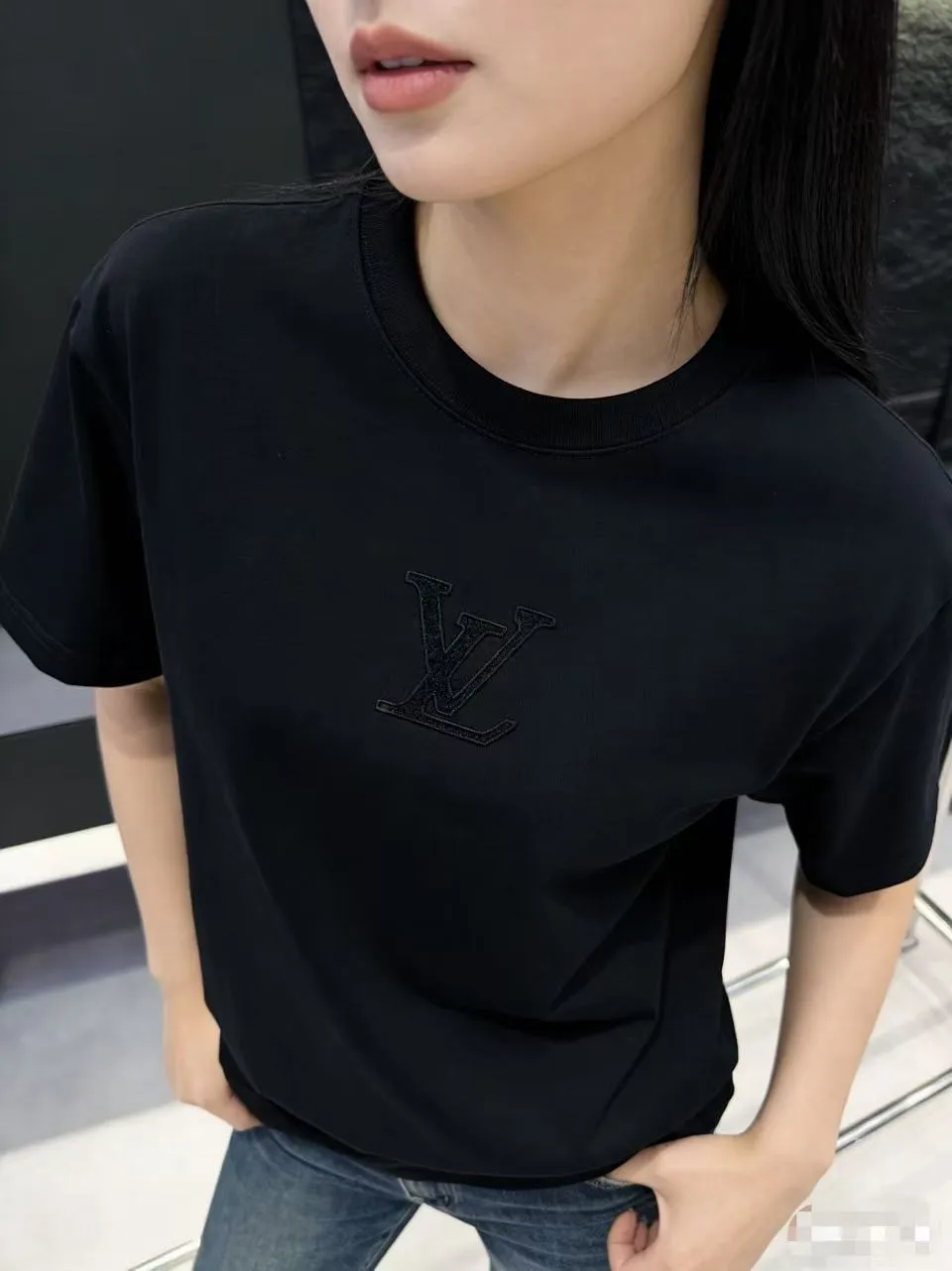 Louis Vuitton/Louis Vuitton chest dark pattern old flower embroidered short sleeves